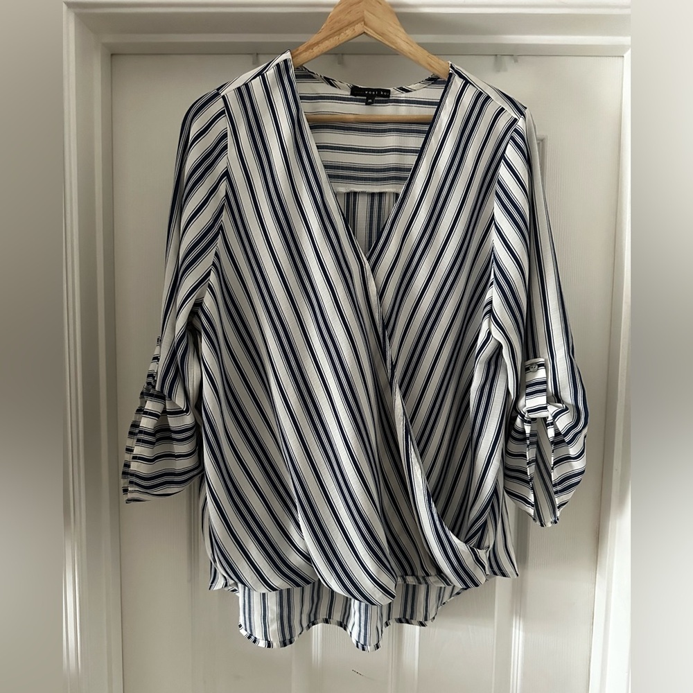 Women's West Kei Hi-low Blouse from Stitch Fix Blue & White poly/linen